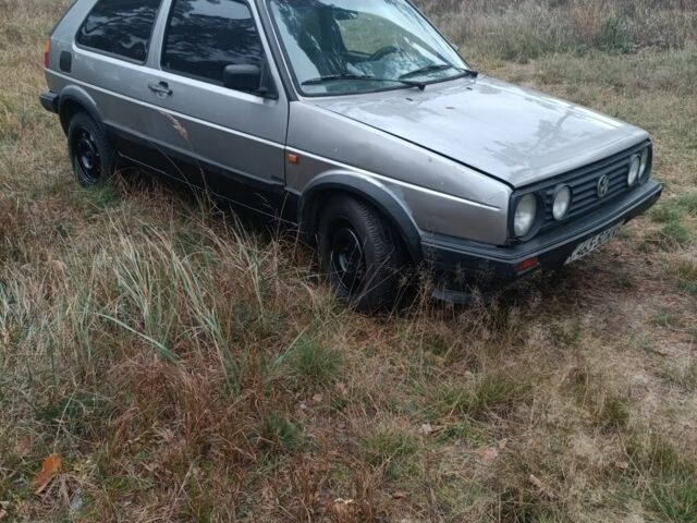 Сірий Фольксваген Гольф, об'ємом двигуна 1.6 л та пробігом 500 тис. км за 955 $, фото 1 на Automoto.ua