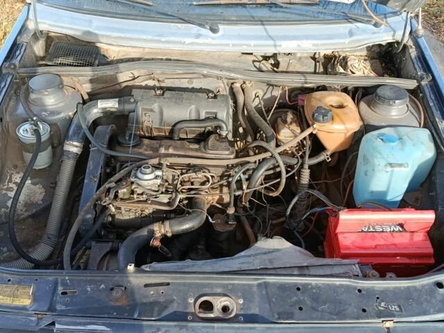 Сірий Фольксваген Гольф, об'ємом двигуна 1.6 л та пробігом 2 тис. км за 1000 $, фото 8 на Automoto.ua