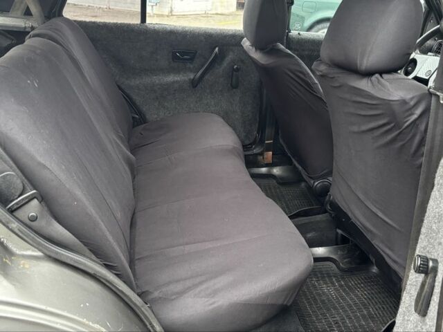 Серый Фольксваген Гольф, объемом двигателя 1.6 л и пробегом 350 тыс. км за 1350 $, фото 7 на Automoto.ua