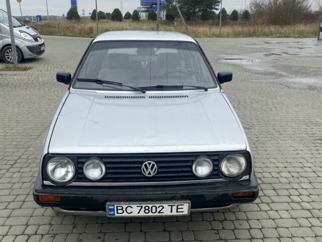 Серый Фольксваген Гольф, объемом двигателя 1.8 л и пробегом 361 тыс. км за 999 $, фото 4 на Automoto.ua