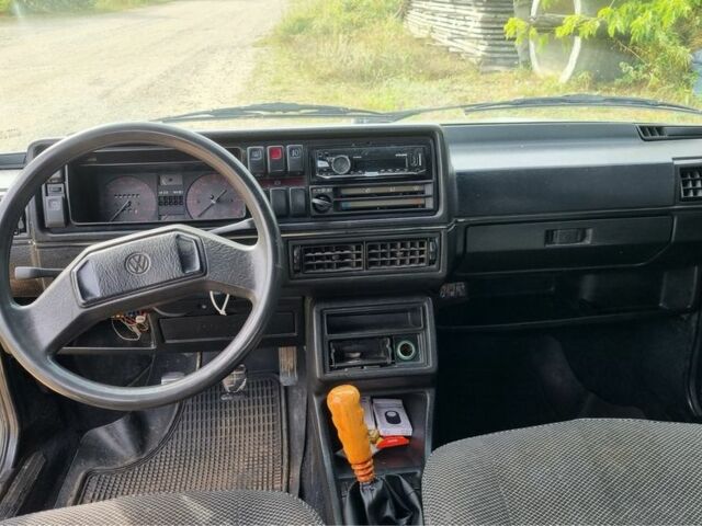 Серый Фольксваген Гольф, объемом двигателя 1.6 л и пробегом 3 тыс. км за 1550 $, фото 6 на Automoto.ua