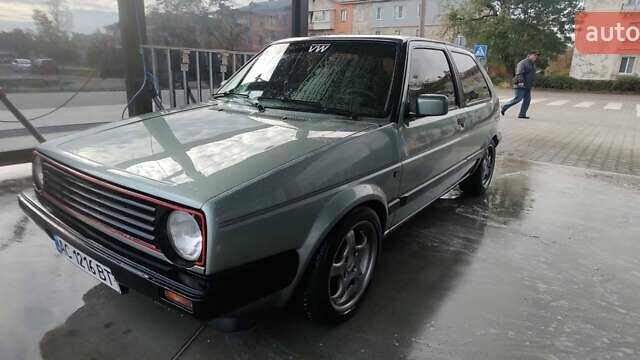 Серый Фольксваген Гольф, объемом двигателя 1.3 л и пробегом 100 тыс. км за 2999 $, фото 13 на Automoto.ua