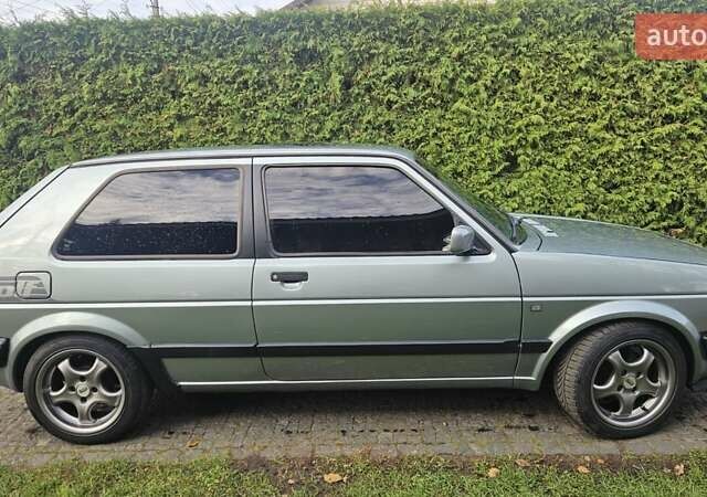 Серый Фольксваген Гольф, объемом двигателя 1.3 л и пробегом 100 тыс. км за 2999 $, фото 7 на Automoto.ua