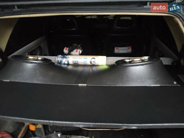 Серый Фольксваген Гольф, объемом двигателя 1.8 л и пробегом 250 тыс. км за 1750 $, фото 7 на Automoto.ua