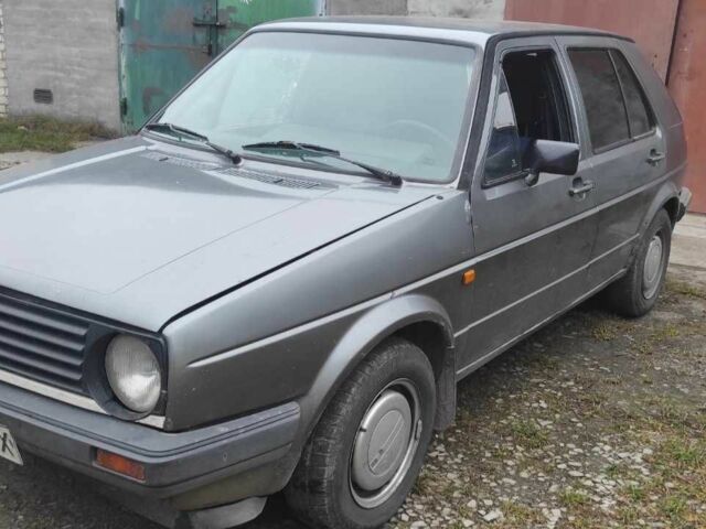 Сірий Фольксваген Гольф, об'ємом двигуна 1.6 л та пробігом 1 тис. км за 500 $, фото 1 на Automoto.ua