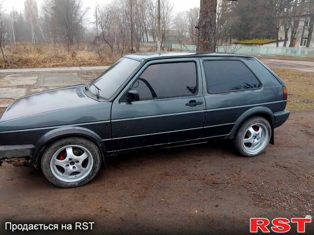 Серый Фольксваген Гольф, объемом двигателя 1.6 л и пробегом 400 тыс. км за 900 $, фото 4 на Automoto.ua