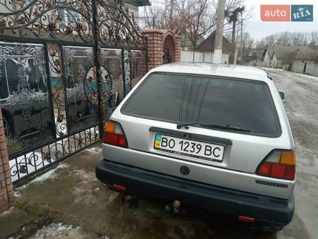 Серый Фольксваген Гольф, объемом двигателя 1.6 л и пробегом 364 тыс. км за 1800 $, фото 4 на Automoto.ua