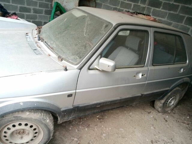 Серый Фольксваген Гольф, объемом двигателя 1.6 л и пробегом 2 тыс. км за 592 $, фото 1 на Automoto.ua