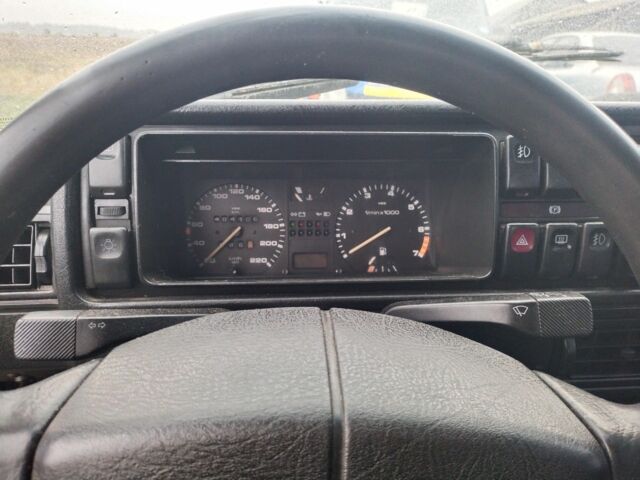 Серый Фольксваген Гольф, объемом двигателя 1.6 л и пробегом 400 тыс. км за 500 $, фото 5 на Automoto.ua