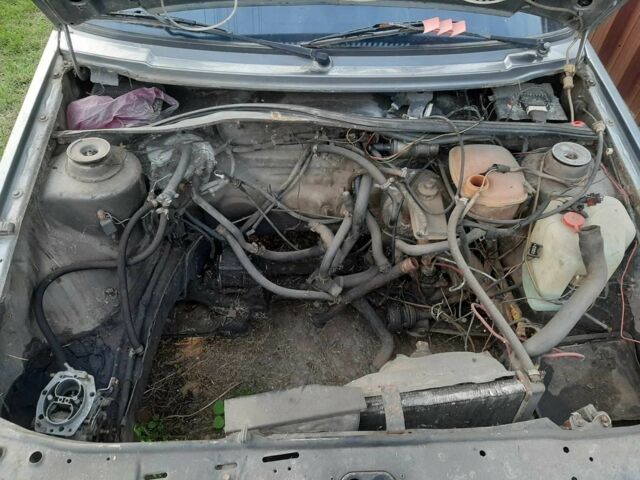 Сірий Фольксваген Гольф, об'ємом двигуна 1.3 л та пробігом 100 тис. км за 604 $, фото 4 на Automoto.ua