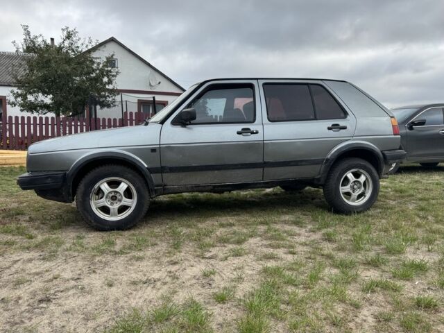 Сірий Фольксваген Гольф, об'ємом двигуна 1.6 л та пробігом 300 тис. км за 850 $, фото 1 на Automoto.ua