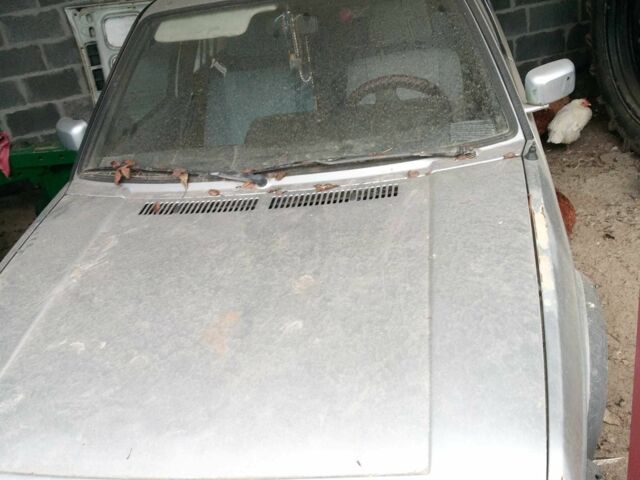 Серый Фольксваген Гольф, объемом двигателя 1.6 л и пробегом 2 тыс. км за 592 $, фото 2 на Automoto.ua