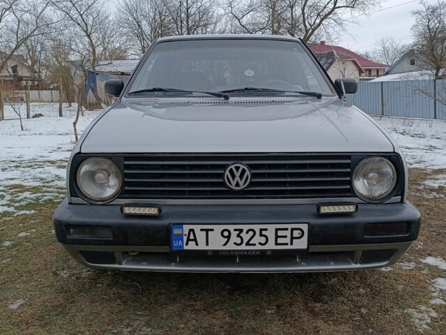 Серый Фольксваген Гольф, объемом двигателя 1.6 л и пробегом 532 тыс. км за 1500 $, фото 5 на Automoto.ua