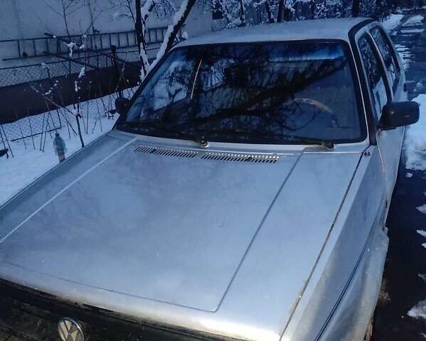 Серый Фольксваген Гольф, объемом двигателя 0 л и пробегом 250 тыс. км за 850 $, фото 1 на Automoto.ua