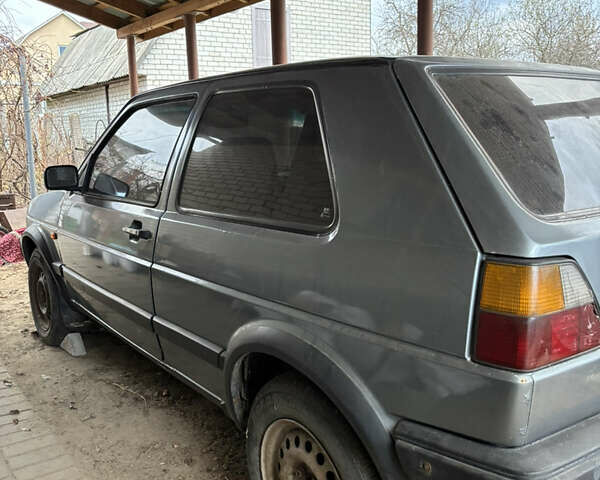 Серый Фольксваген Гольф, объемом двигателя 1.27 л и пробегом 338 тыс. км за 1500 $, фото 3 на Automoto.ua