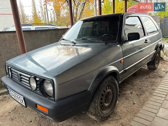 Серый Фольксваген Гольф, объемом двигателя 1.27 л и пробегом 338 тыс. км за 1500 $, фото 2 на Automoto.ua