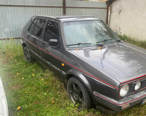 Сірий Фольксваген Гольф, об'ємом двигуна 1.6 л та пробігом 350 тис. км за 1100 $, фото 10 на Automoto.ua