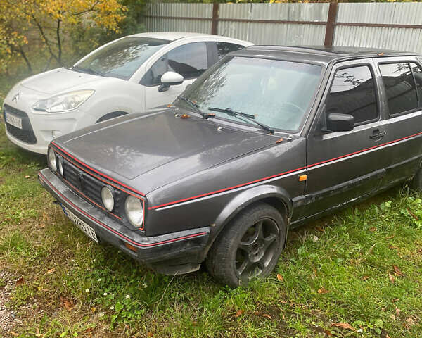 Сірий Фольксваген Гольф, об'ємом двигуна 1.6 л та пробігом 350 тис. км за 1100 $, фото 1 на Automoto.ua