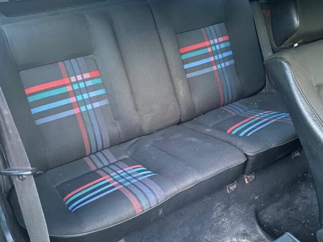 Серый Фольксваген Гольф, объемом двигателя 1.8 л и пробегом 160 тыс. км за 1150 $, фото 7 на Automoto.ua