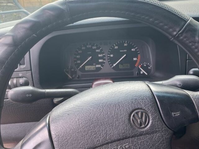 Серый Фольксваген Гольф, объемом двигателя 1.9 л и пробегом 170 тыс. км за 2400 $, фото 10 на Automoto.ua