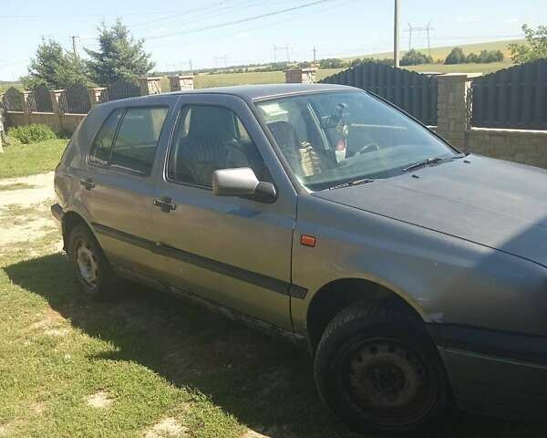 Сірий Фольксваген Гольф, об'ємом двигуна 1.78 л та пробігом 350 тис. км за 1350 $, фото 3 на Automoto.ua