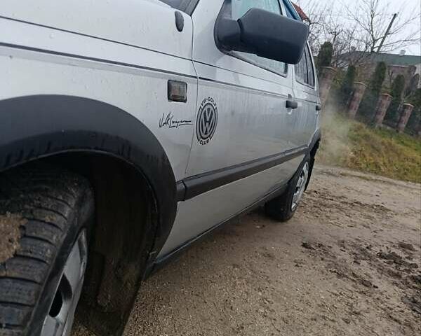 Сірий Фольксваген Гольф, об'ємом двигуна 1.6 л та пробігом 350 тис. км за 2000 $, фото 2 на Automoto.ua