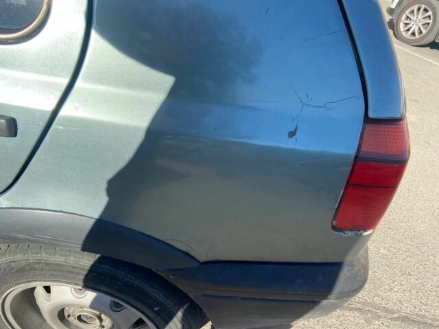 Сірий Фольксваген Гольф, об'ємом двигуна 0 л та пробігом 100 тис. км за 2000 $, фото 1 на Automoto.ua