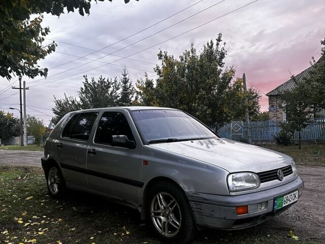 Фольксваген Гольф 1993 в Краматорске на Automoto.ua Серый Фольксваген Гольф, объемом двигателя 1.4 л и пробегом 280 тыс. км за 1777 $, фото 3 на Automoto.ua