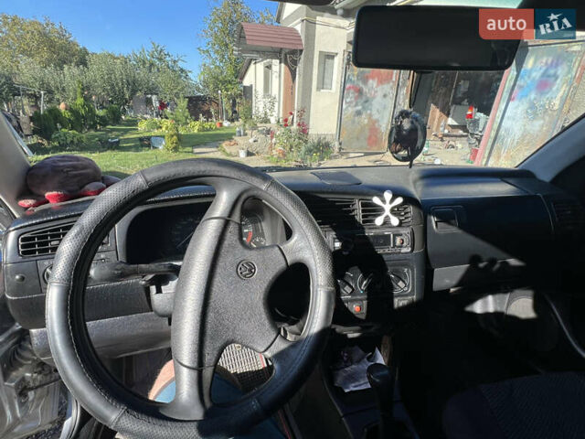 Сірий Фольксваген Гольф, об'ємом двигуна 1.78 л та пробігом 227 тис. км за 2800 $, фото 8 на Automoto.ua