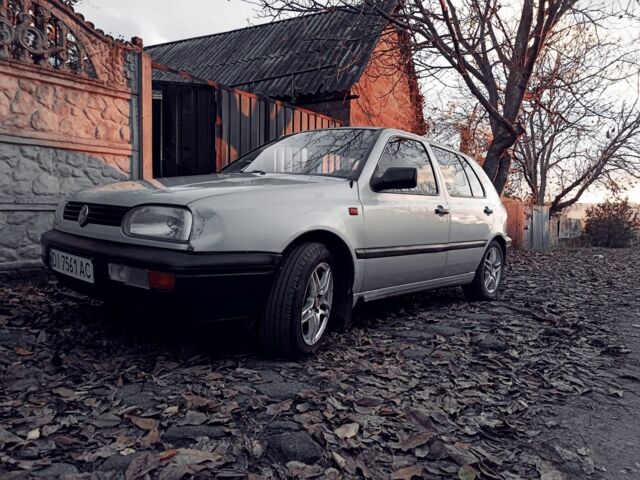 Серый Фольксваген Гольф, объемом двигателя 1.4 л и пробегом 283 тыс. км за 1783 $, фото 1 на Automoto.ua