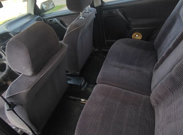 Фольксваген Гольф 1994 у Рівному на Automoto.ua Сірий Фольксваген Гольф, об'ємом двигуна 0 л та пробігом 279 тис. км за 2500 $, фото 7 на Automoto.ua