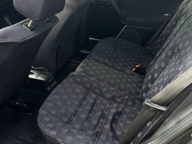 Сірий Фольксваген Гольф, об'ємом двигуна 1.8 л та пробігом 3 тис. км за 1800 $, фото 6 на Automoto.ua