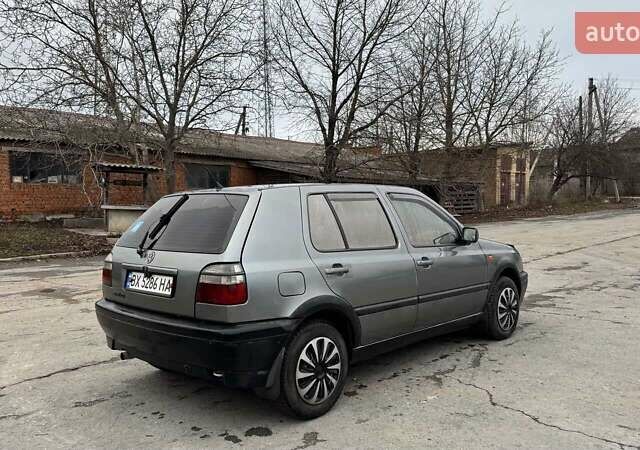 Серый Фольксваген Гольф, объемом двигателя 1.39 л и пробегом 183 тыс. км за 2000 $, фото 9 на Automoto.ua