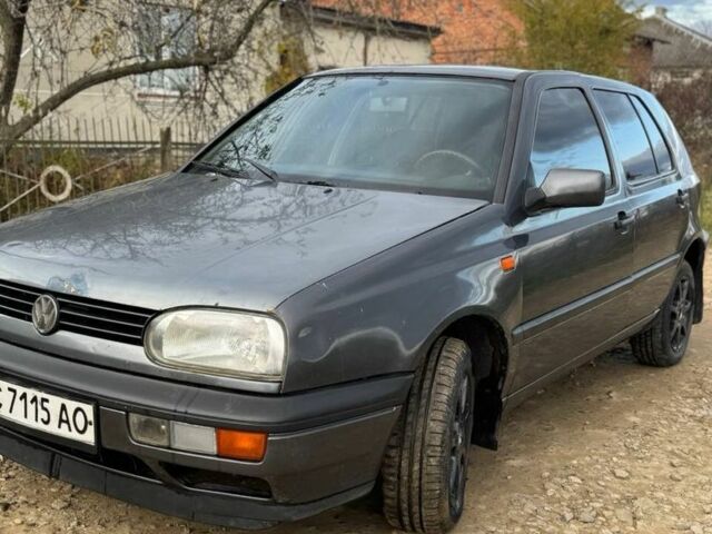 Сірий Фольксваген Гольф, об'ємом двигуна 1.8 л та пробігом 3 тис. км за 1800 $, фото 1 на Automoto.ua