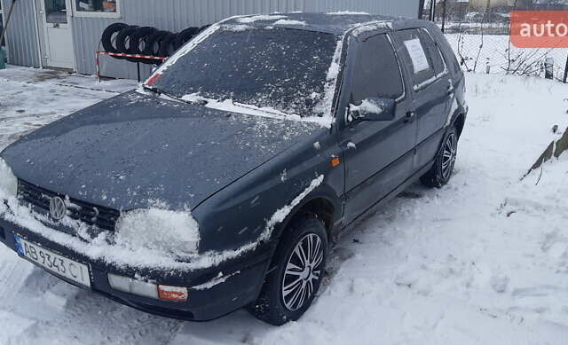 Сірий Фольксваген Гольф, об'ємом двигуна 1.39 л та пробігом 295 тис. км за 1750 $, фото 5 на Automoto.ua