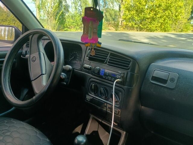 Сірий Фольксваген Гольф, об'ємом двигуна 1.4 л та пробігом 150 тис. км за 1600 $, фото 4 на Automoto.ua