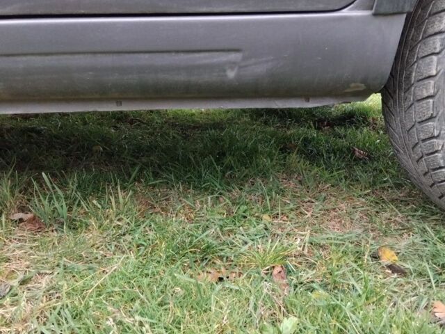 Серый Фольксваген Гольф, объемом двигателя 1.8 л и пробегом 310 тыс. км за 2300 $, фото 9 на Automoto.ua