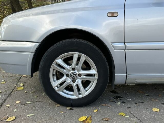 Фольксваген Гольф 1996 у Харкові на Automoto.ua Сірий Фольксваген Гольф, об'ємом двигуна 1.4 л та пробігом 200 тис. км за 2500 $, фото 17 на Automoto.ua