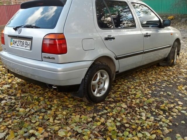 Серый Фольксваген Гольф, объемом двигателя 0 л и пробегом 100 тыс. км за 2500 $, фото 4 на Automoto.ua