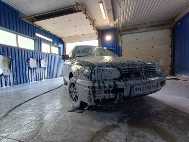 Сірий Фольксваген Гольф, об'ємом двигуна 1.4 л та пробігом 150 тис. км за 1600 $, фото 9 на Automoto.ua