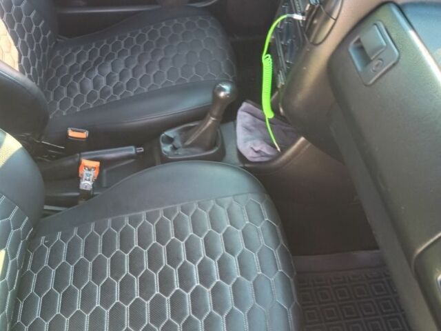 Сірий Фольксваген Гольф, об'ємом двигуна 1.4 л та пробігом 150 тис. км за 1600 $, фото 10 на Automoto.ua