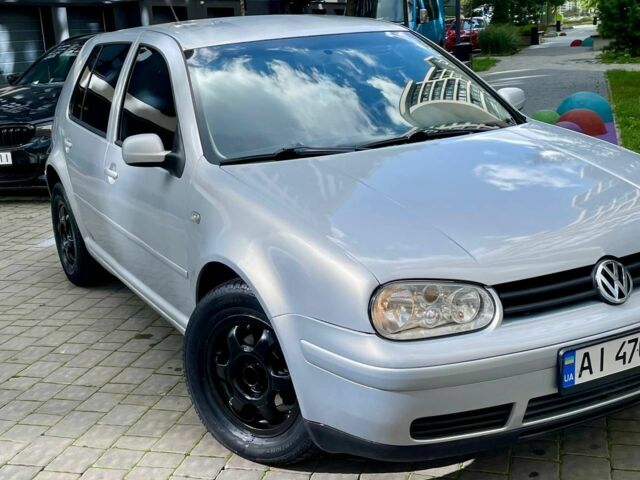 Серый Фольксваген Гольф, объемом двигателя 1.6 л и пробегом 260 тыс. км за 2800 $, фото 1 на Automoto.ua