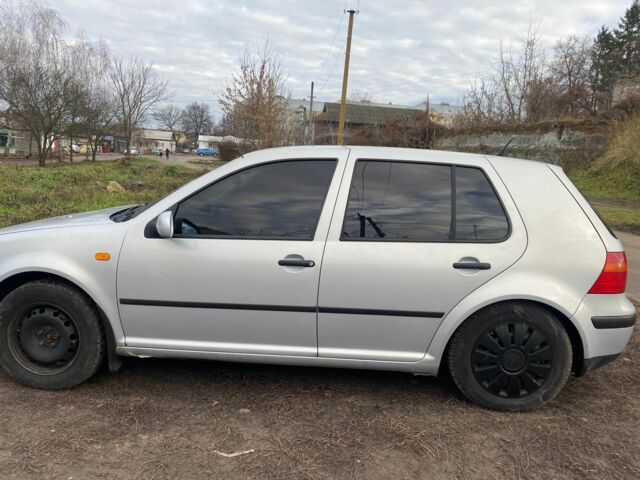 Сірий Фольксваген Гольф, об'ємом двигуна 1.9 л та пробігом 343 тис. км за 1500 $, фото 1 на Automoto.ua