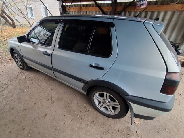 Серый Фольксваген Гольф, объемом двигателя 1.4 л и пробегом 262 тыс. км за 2500 $, фото 5 на Automoto.ua