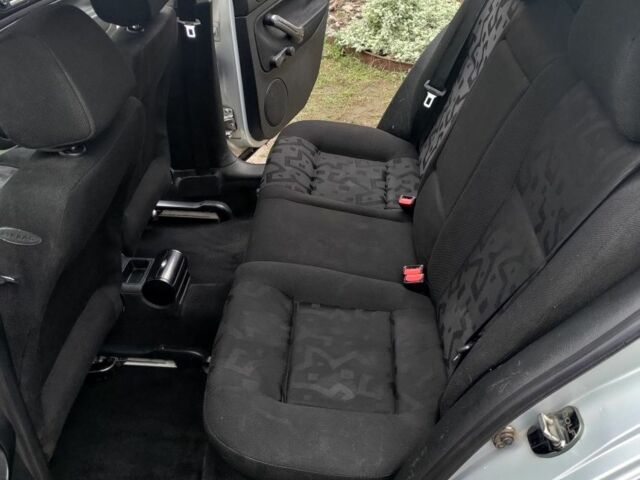 Сірий Фольксваген Гольф, об'ємом двигуна 1.4 л та пробігом 265 тис. км за 3200 $, фото 16 на Automoto.ua