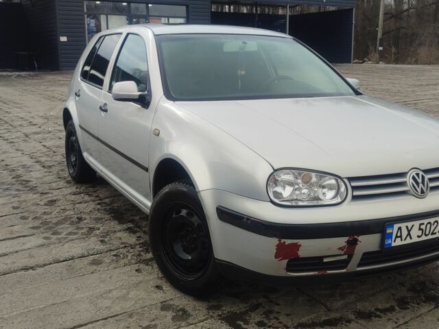 Сірий Фольксваген Гольф, об'ємом двигуна 1.4 л та пробігом 300 тис. км за 3200 $, фото 1 на Automoto.ua