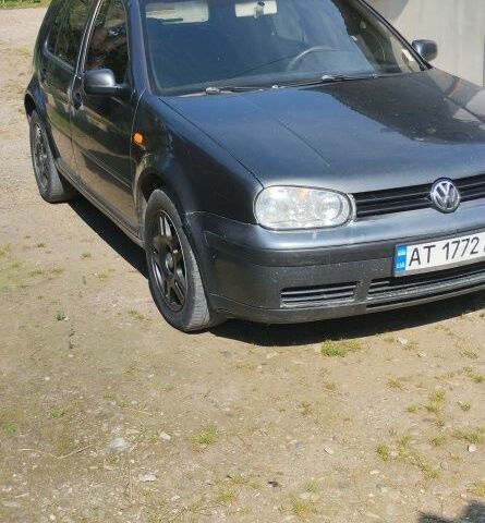 Серый Фольксваген Гольф, объемом двигателя 1.9 л и пробегом 560 тыс. км за 3250 $, фото 2 на Automoto.ua