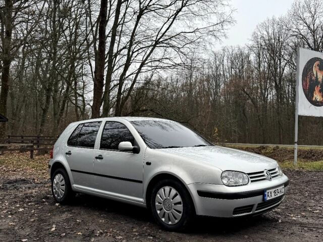 Серый Фольксваген Гольф, объемом двигателя 1.4 л и пробегом 251 тыс. км за 4500 $, фото 1 на Automoto.ua