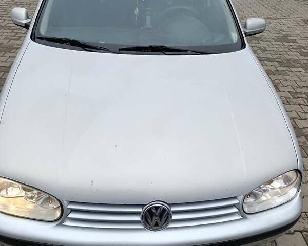 Серый Фольксваген Гольф, объемом двигателя 1.9 л и пробегом 347 тыс. км за 3350 $, фото 2 на Automoto.ua