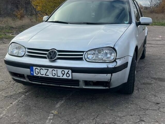 Сірий Фольксваген Гольф, об'ємом двигуна 1 л та пробігом 200 тис. км за 1432 $, фото 2 на Automoto.ua